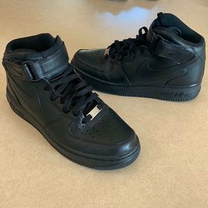 Mens Black Nike Air Force 1